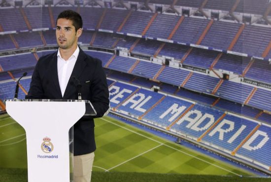 时隔两年半，官方：巴萨将在本周六对阵毕尔巴鄂竞技时回归诺坎普（官方宣布：巴萨时隔两年半将于本周六对阵毕尔巴鄂时重返诺坎普）