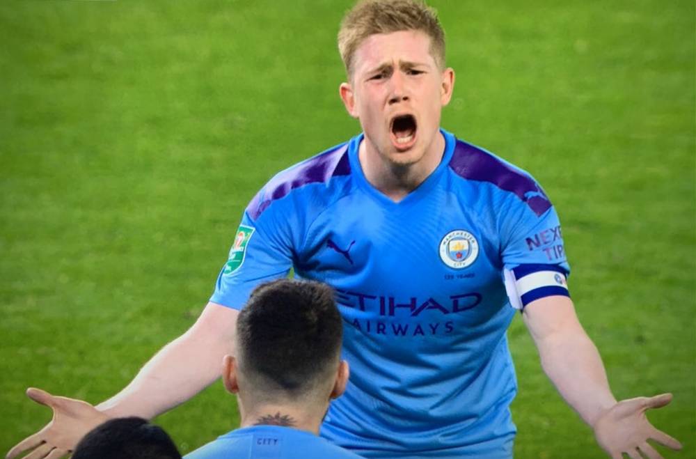 半场战报：圣保利1-0海登海姆，卡尔斯破门（半场比分：圣保利暂1比0领先海登海姆，卡尔斯建功）