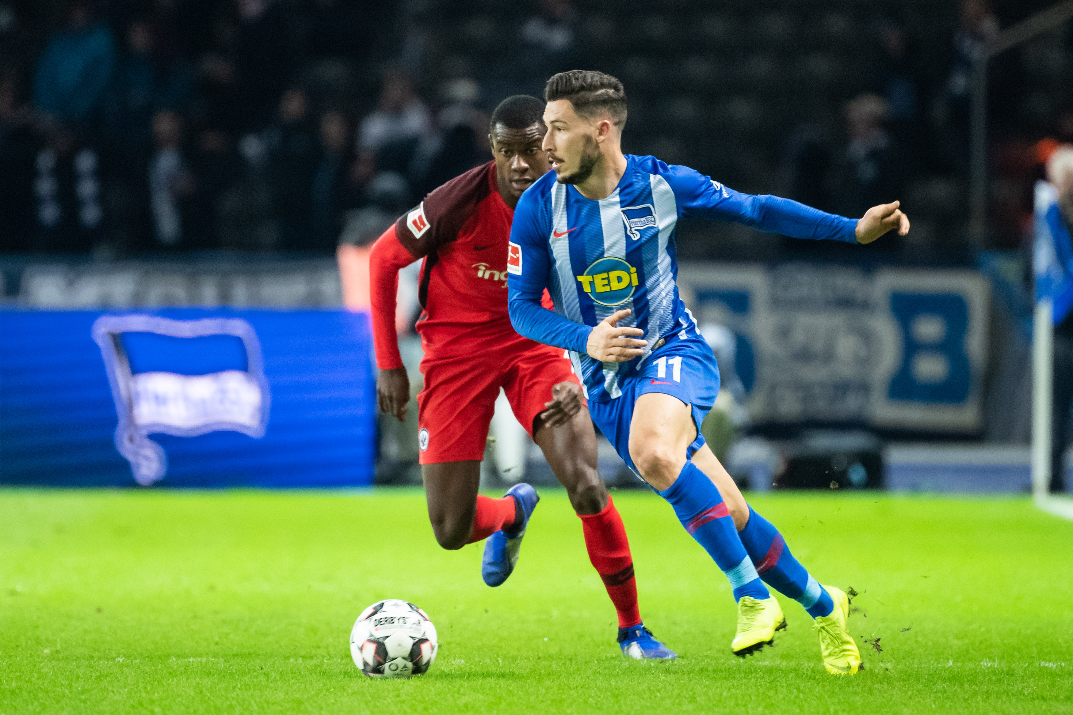 图片报：特狮和菲尔克鲁格冬窗可能转会以获得参加世界杯机会（图片报：为争世界杯名额，特狮与菲尔克鲁格或在冬窗寻求转会）