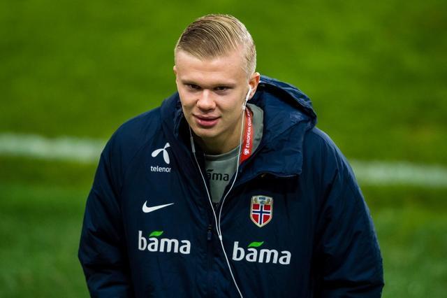 阿尔巴：亚马尔与梅西根本没有可比性；梅西是GOAT（阿尔巴：亚马尔无法与梅西相提并论，梅西是史上最佳）