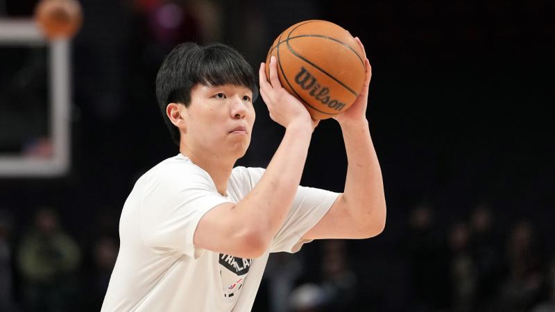 跟队记者：邓弗里斯因脚踝受伤可能缺阵至12月中旬左右（队记：邓弗里斯脚踝伤势或将缺席至12月中旬）